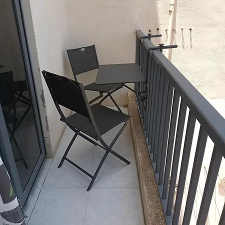 Noreen's , Bright Cosy Διαμέρισμα Żabbar